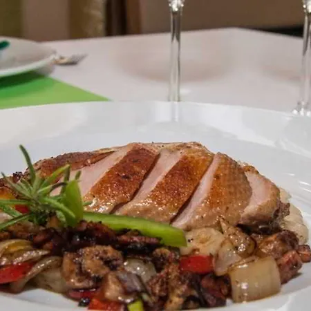 Affittacamere Korona And Restaurant