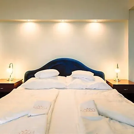 Korona And Restaurant Gasthof 4*