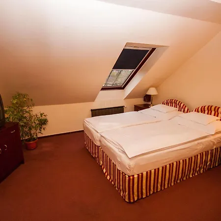Guest house Korona And Restaurant