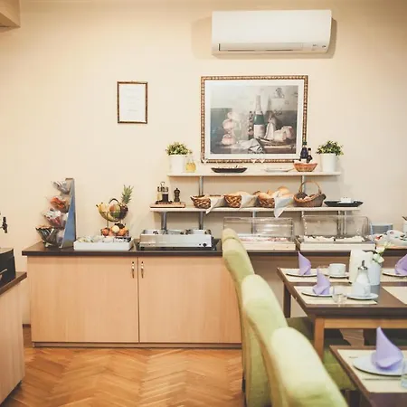 Korona And Restaurant 3* Heviz