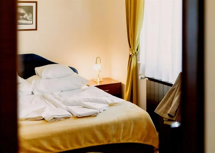 Korona And Restaurant