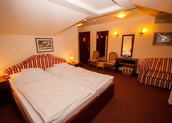 Гостевой дом Korona And Restaurant Хевиз