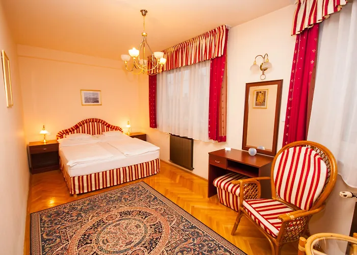 Гостевой дом Korona And Restaurant