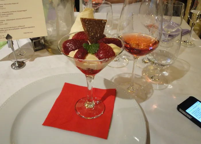 ゲストハウス Korona And Restaurant