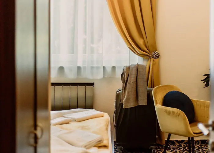 Korona And Restaurant Хевиз