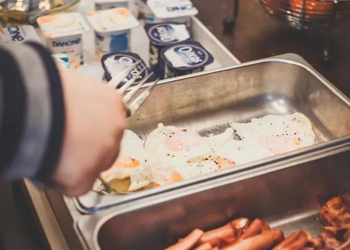 Korona And Restaurant